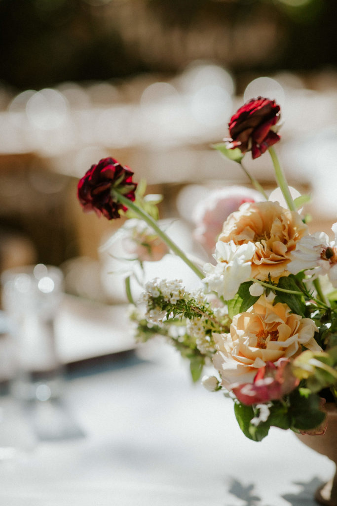 floral installation wedding modesto photographer florist table arrangements